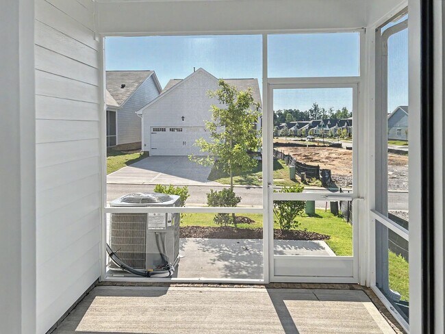 Building Photo - 1404 Jasmine View Wy.