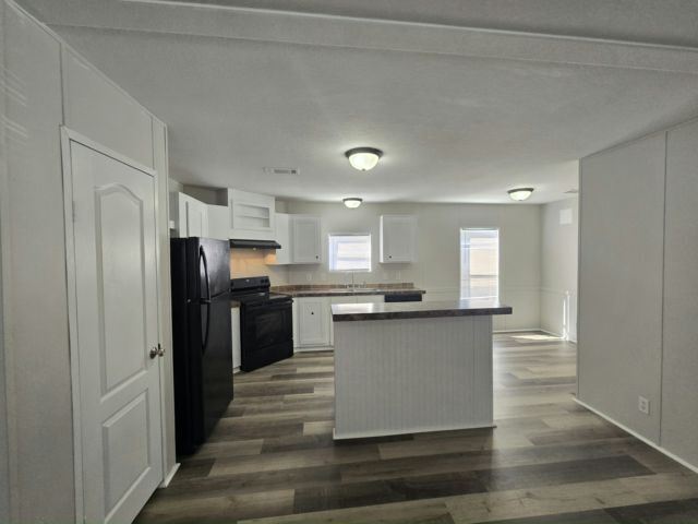 Building Photo - 18118 US-41