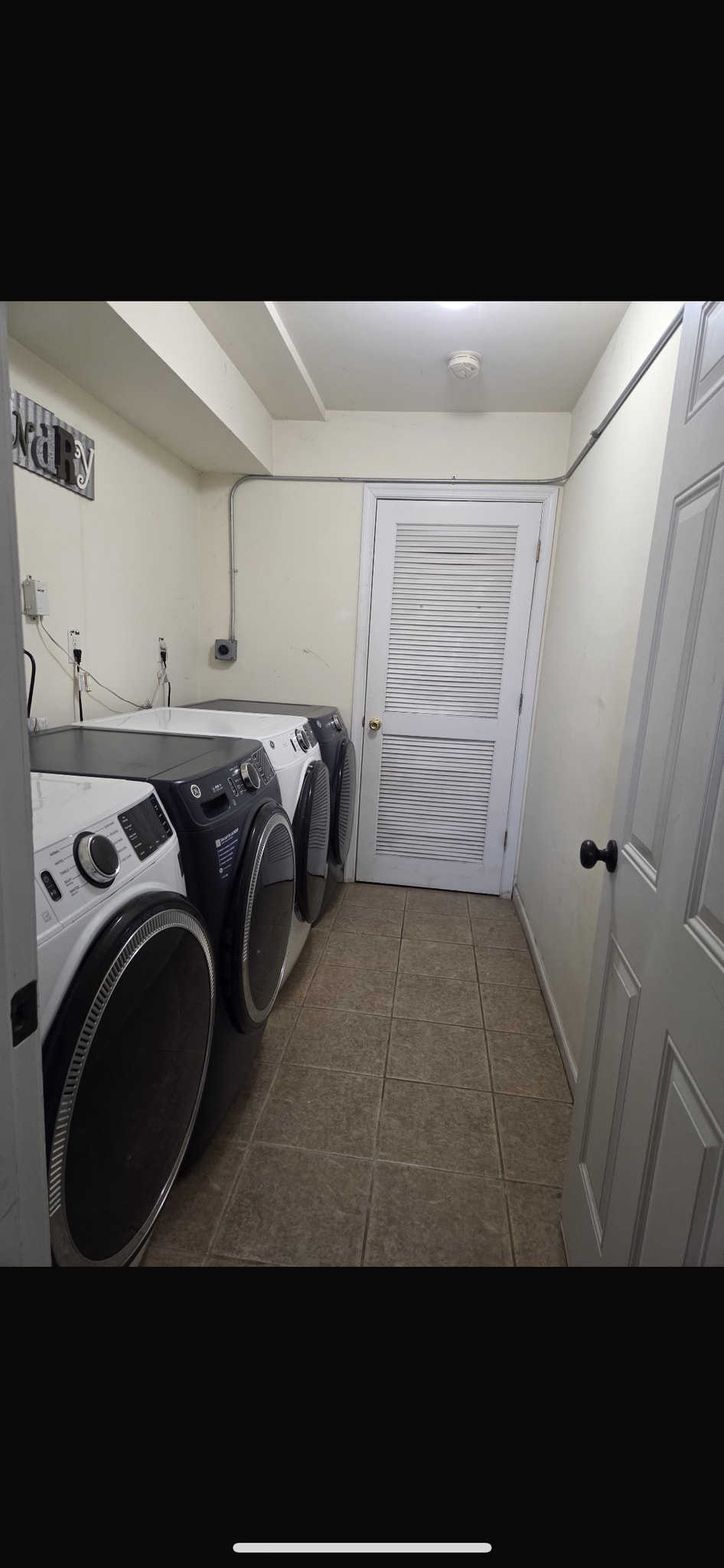 Building Photo - 30 Mount Pleasant Ave