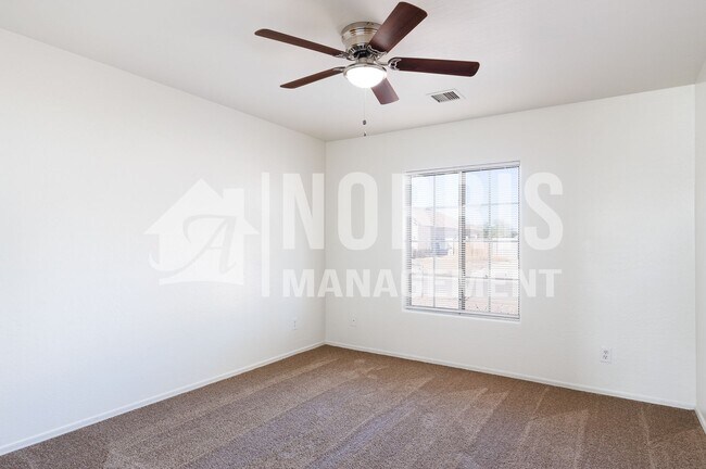 Building Photo - Freshly Updated Home in Arizona City