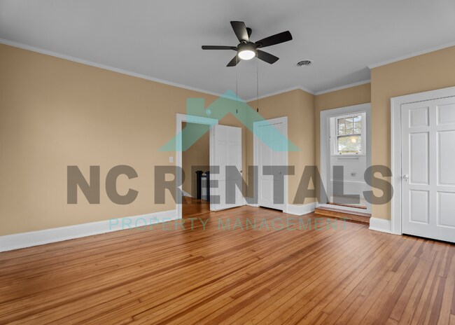 Building Photo - 521 Park Pl