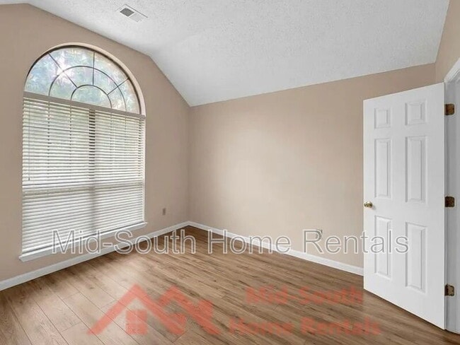 Building Photo - 1263 Tunica St