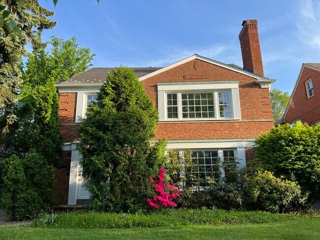 Front of House - 19806 Winslow Rd