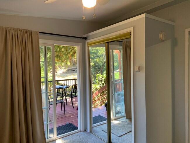 Sliding Door/Bedroom - 17958 Redwood Dr