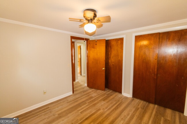 Building Photo - 107 Saxon Pl