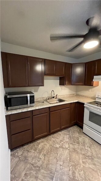 Building Photo - 814 Green St