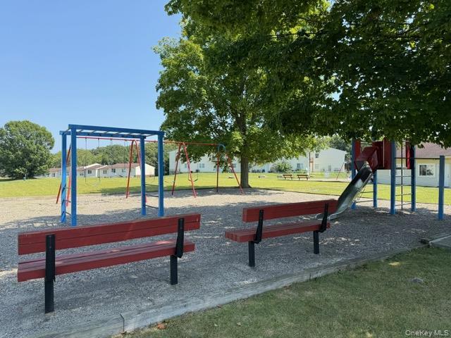 Building Photo - 276 Temple Hill Rd