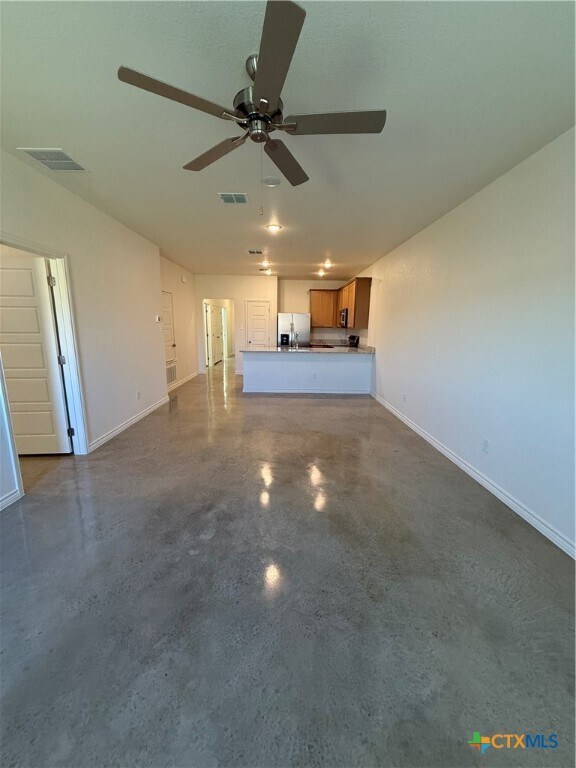 Building Photo - 9200 Prickly Ash Dr