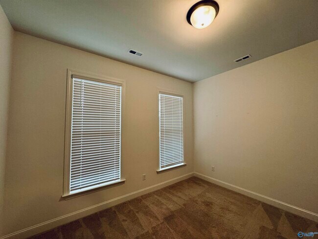 Building Photo - 9071 Mountain Preserve Blvd SE