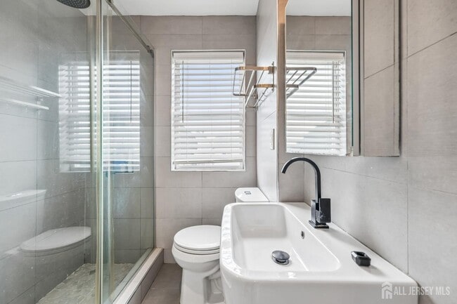 Building Photo - 1 Fitch St