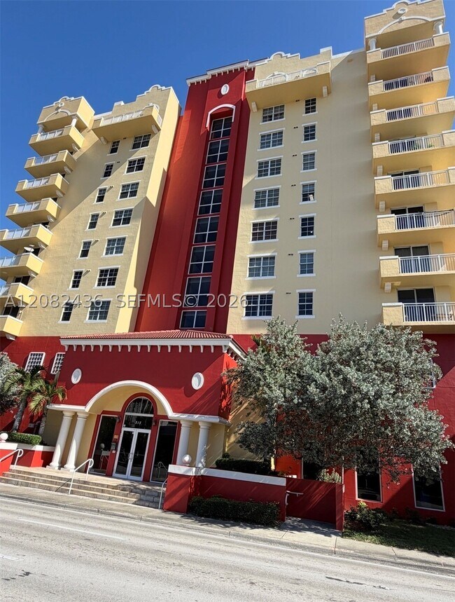 Building Photo - 215 SW 42nd Ave