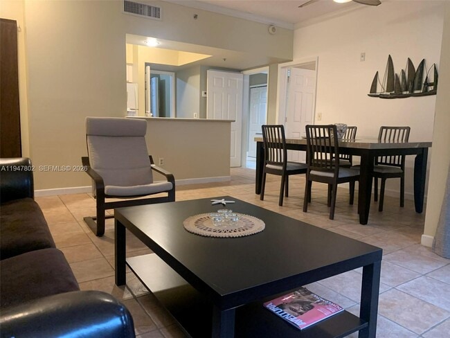 Building Photo - 3235 NE 184th St