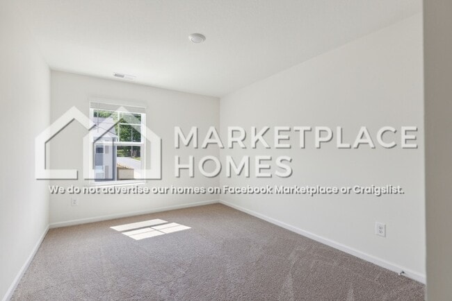 Building Photo - 702 Newtons Wy