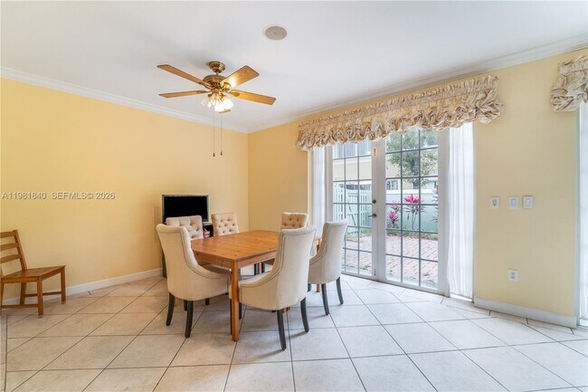 Building Photo - 200 SW 87th Path