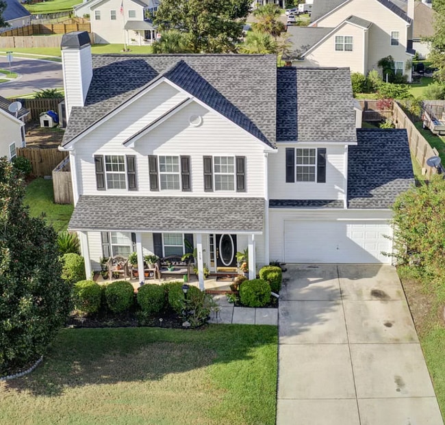 Primary Photo - 119 Spindle Way