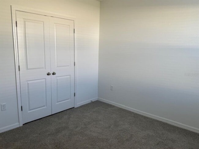 Building Photo - 3440 Ivy Holw Dr