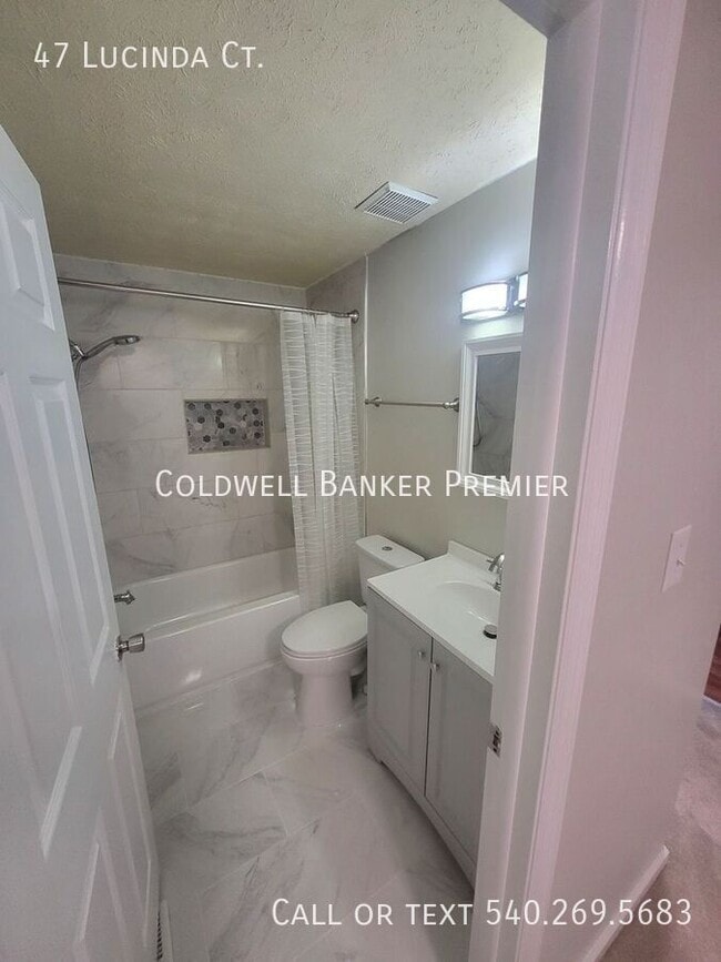 Building Photo - 47 Lucinda Ct