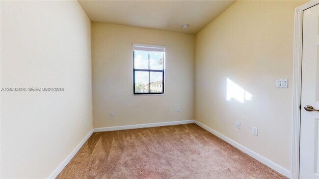 Building Photo - 9073 W 33rd Ave