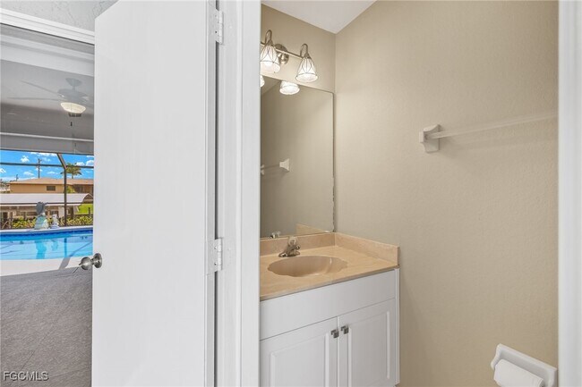 Building Photo - 1418 Shelby Pkwy