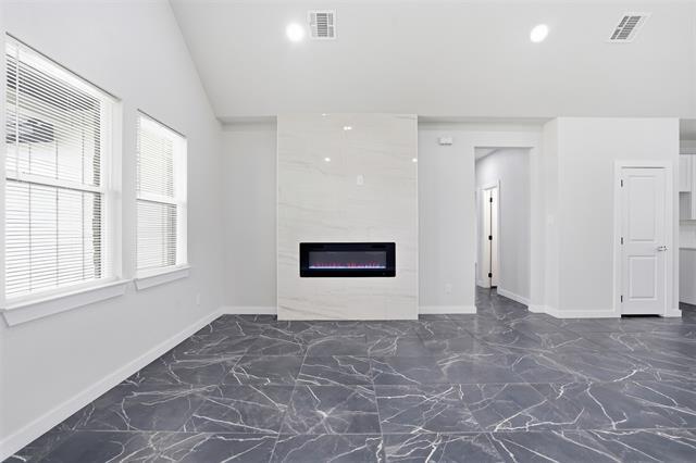 Building Photo - 544 Highview Ct