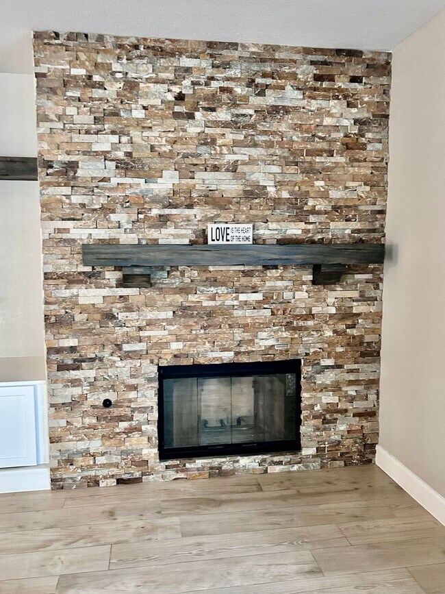 Building Photo - Murrieta Entertainer’s Dream Home for Lease!