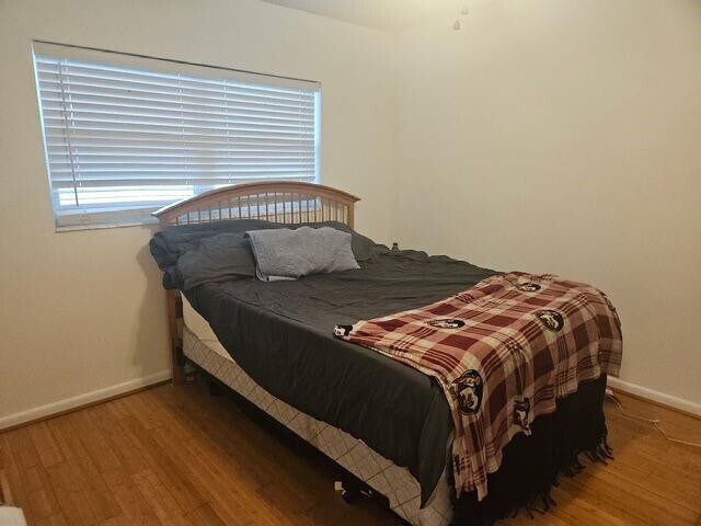 Building Photo - 2404 NE 33rd Ave