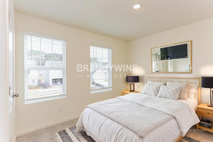 Building Photo - 84 Rowlett Pl