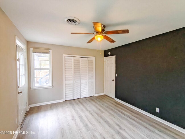 Building Photo - 1447 Lawrence Pl