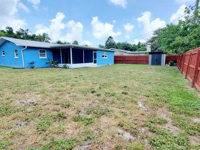 Building Photo - 507 Vine Ave