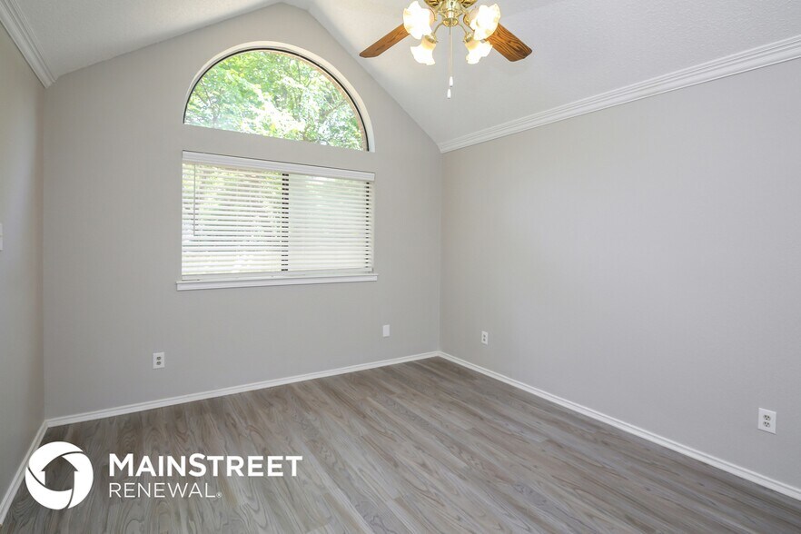 Building Photo - 1616 Allen Dr