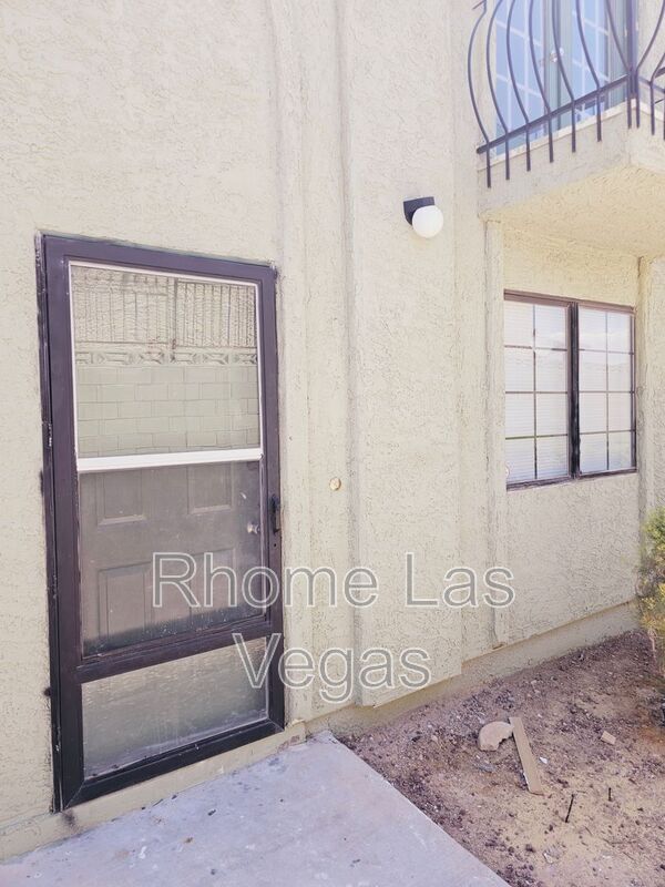 Building Photo - 7066 Burcot Ave