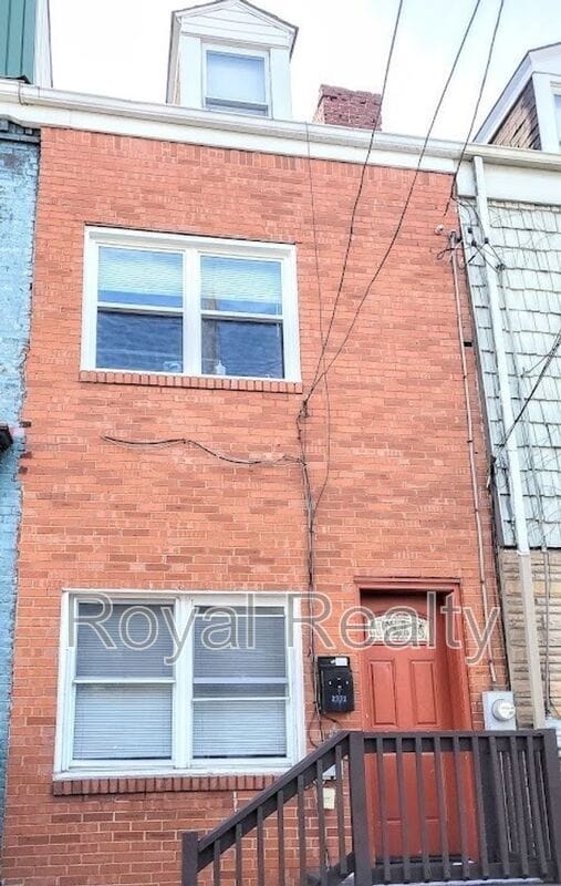 Building Photo - 2332 Fox Wy