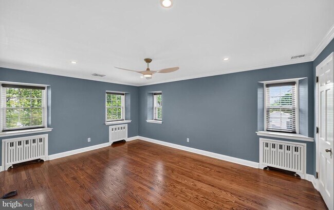 Building Photo - 1512 Wilson St