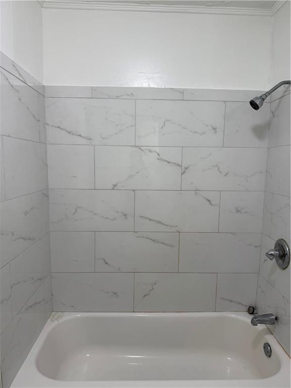 Building Photo - 721 Wedgewood Dr