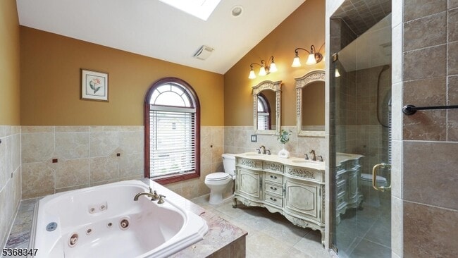 Building Photo - 249 Sanford Ave