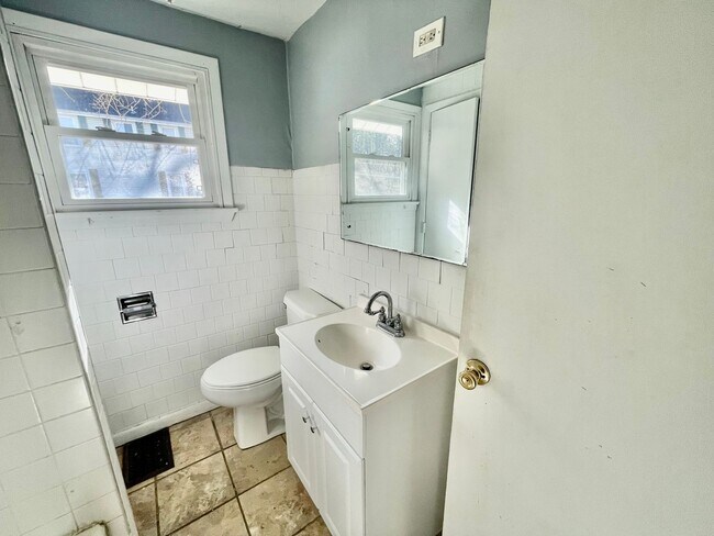 Building Photo - 504/506 Ninth Street