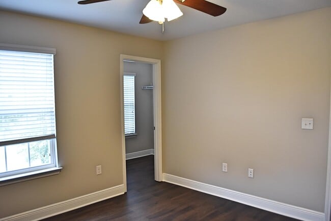Building Photo - 192 Windchime Way