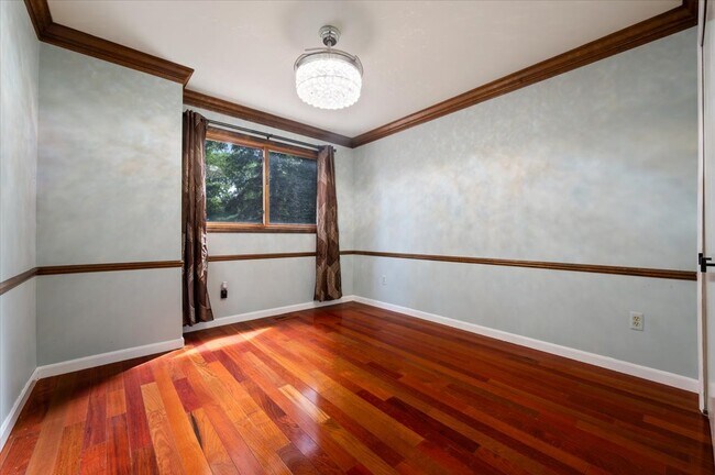 Building Photo - 2196 Willow Leaf Dr