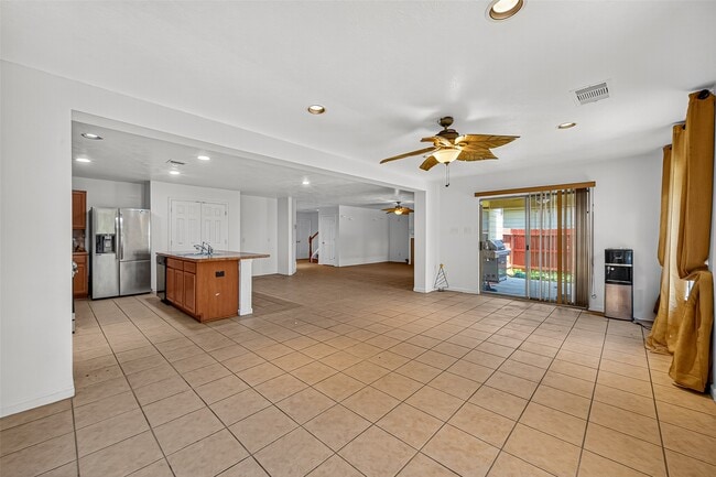 Building Photo - 16547 Lanesborough Dr