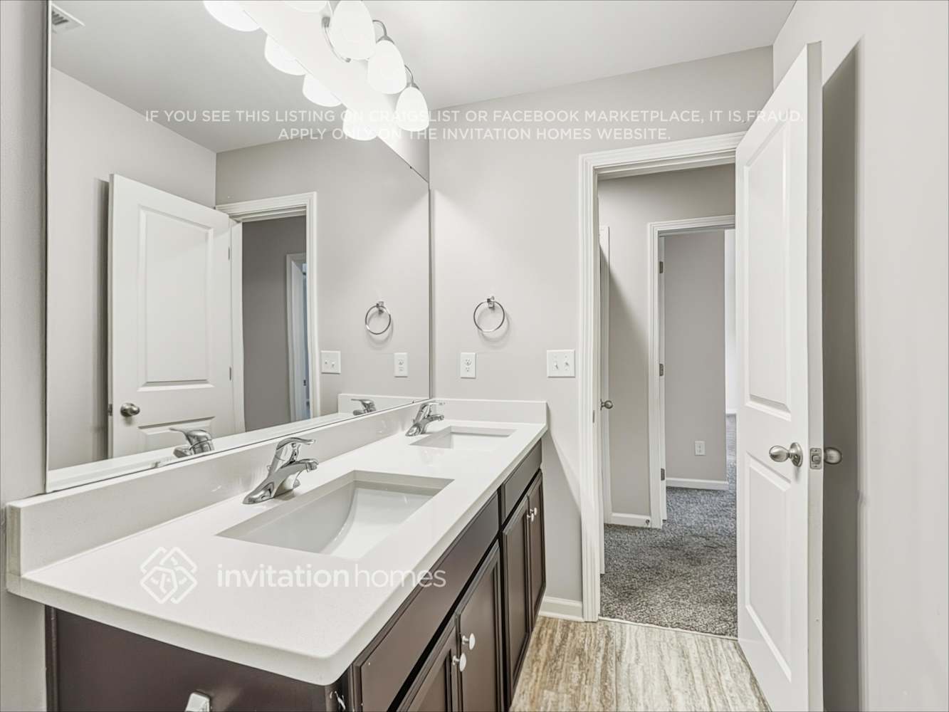 Building Photo - 7421 Larwill Ln