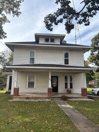 Building Photo - 1629 Forrest Dr