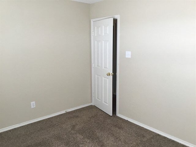 Building Photo - 7902 Shoshoni Drive
