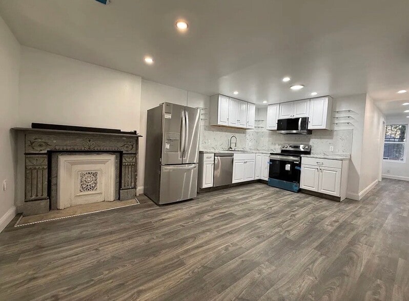 Building Photo - 31 Herkimer St