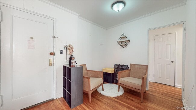 Building Photo - 105-25 64th Ave