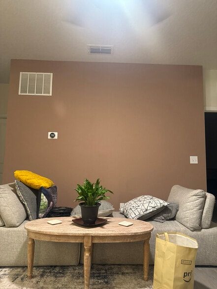 Building Photo - 2317 Litchfield Lp