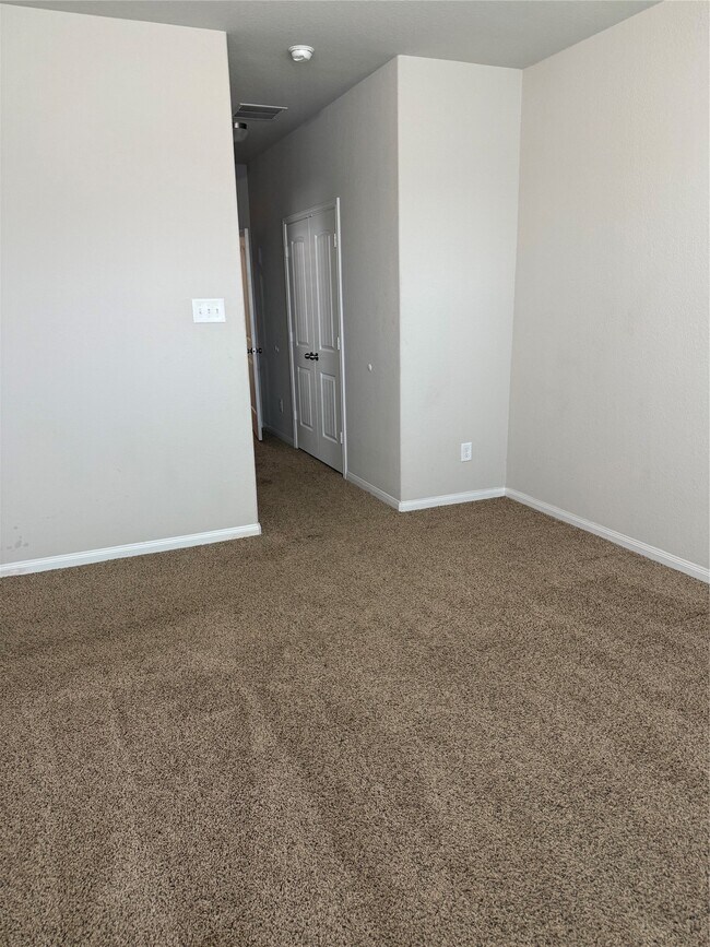 Building Photo - 3676 Cub Dr