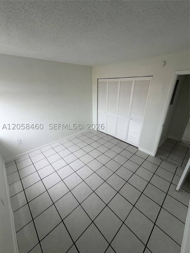 Building Photo - 9300 W Flagler St