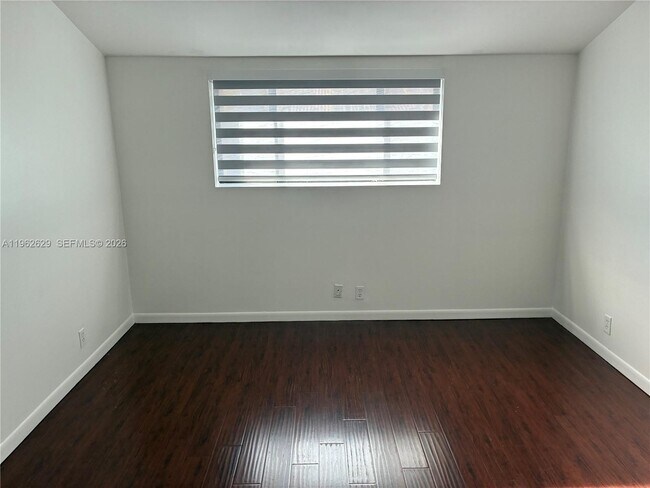 Building Photo - 11611 SW 90th Terrace