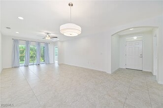 Building Photo - 4278 Dutchess Park Rd