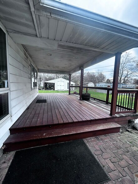 Building Photo - 4025 Kenyon Ave